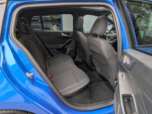 Ford Focus 1.0 EcoBoost Hybrid ST Line X 155pk | Winter Pack | Adap. Cruise | Elek. achterklep | B&O | AGR B... ActivLease financial lease