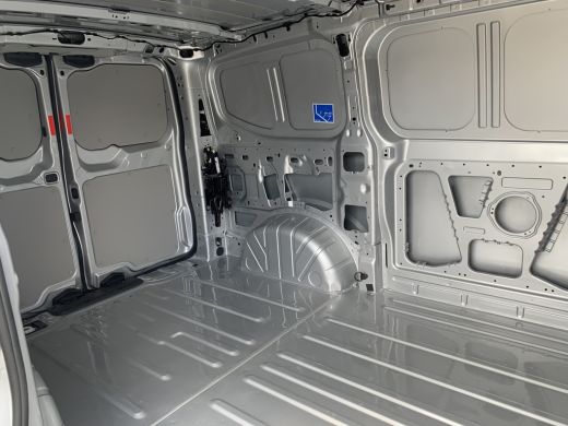 Ford Transit Custom 280 L1H1 Bestelauto Trend E6.2 81 kW / 110 pk | Handgeschakeld | App Connect ActivLease financial lease