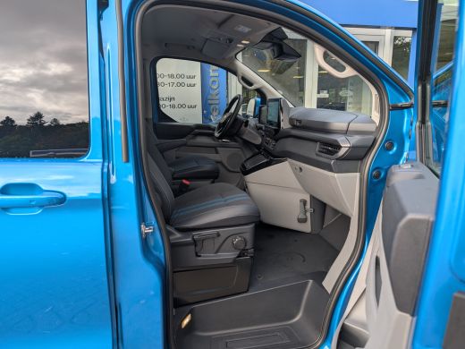 Ford Transit Custom 320 2.5 PHEV L2H1 Sport 233pk | Snoeks Dubbele Cabine |  Adap. Cruise | Camera |  |Trekhaak (2.30... ActivLease financial lease
