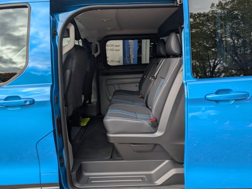 Ford Transit Custom 320 2.5 PHEV L2H1 Sport 233pk | Snoeks Dubbele Cabine |  Adap. Cruise | Camera |  |Trekhaak (2.30... ActivLease financial lease