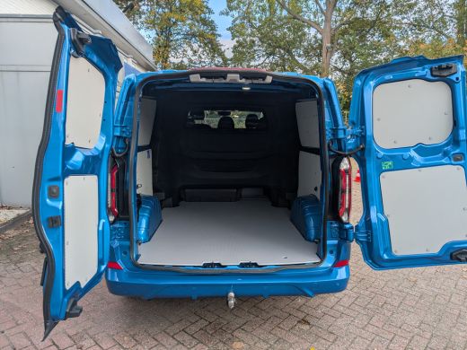 Ford Transit Custom 320 2.5 PHEV L2H1 Sport 233pk | Snoeks Dubbele Cabine |  Adap. Cruise | Camera |  |Trekhaak (2.30... ActivLease financial lease