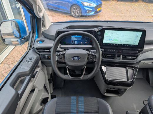 Ford Transit Custom 320 2.5 PHEV L2H1 Sport 233pk | Snoeks Dubbele Cabine |  Adap. Cruise | Camera |  |Trekhaak (2.30... ActivLease financial lease