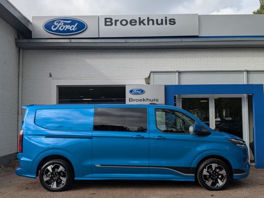 Ford Transit Custom 320 2.5 PHEV L2H1 Sport 233pk | Snoeks Dubbele Cabine |  Adap. Cruise | Camera |  |Trekhaak (2.30... ActivLease financial lease