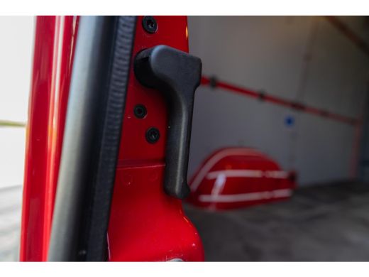 Mercedes-Benz Sprinter 315 1.9 CDI L2H2 150 PK automaat, Trekhaak, Camera, Keyless, Dodehoek Detectie, Cruise Control, P... ActivLease financial lease
