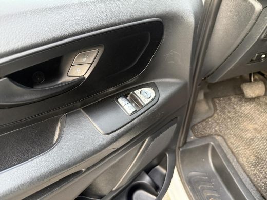 Mercedes-Benz Vito Bestel 114 CDI Clima Cruise Imperiaal Trekhaak ActivLease financial lease
