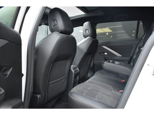 Opel Astra Sports Tourer 1.6 Turbo Plug In Hybrid Ultimate 180pk | Schuif-/Kanteldak | Afn. Trekhaak | Alcan... ActivLease financial lease