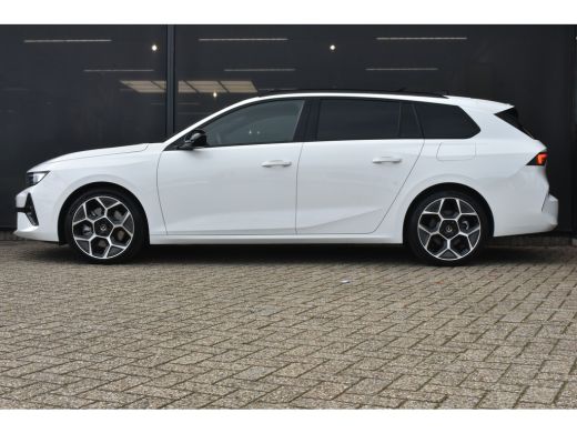 Opel Astra Sports Tourer 1.6 Turbo Plug In Hybrid Ultimate 180pk | Schuif-/Kanteldak | Afn. Trekhaak | Alcan... ActivLease financial lease