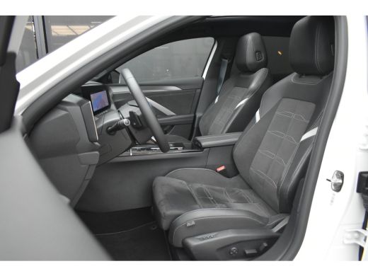 Opel Astra Sports Tourer 1.6 Turbo Plug In Hybrid Ultimate 180pk | Schuif-/Kanteldak | Afn. Trekhaak | Alcan... ActivLease financial lease