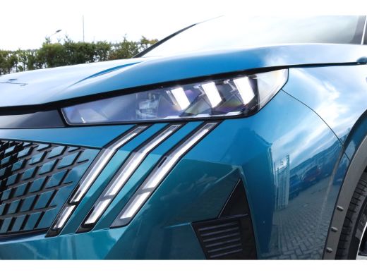 Peugeot 3008 1.2 Hybrid 145 GT Navi l Adapt. Cruise control l PDC l Camera l ActivLease financial lease