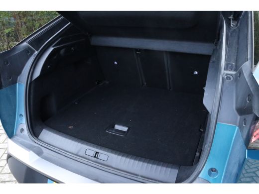 Peugeot 3008 1.2 Hybrid 145 GT Navi l Adapt. Cruise control l PDC l Camera l ActivLease financial lease