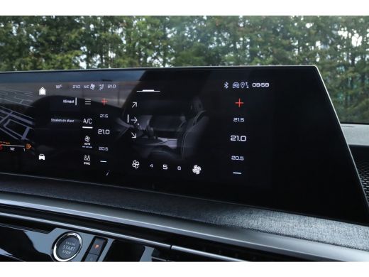 Peugeot 3008 1.2 Hybrid 145 GT Navi l Adapt. Cruise control l PDC l Camera l ActivLease financial lease