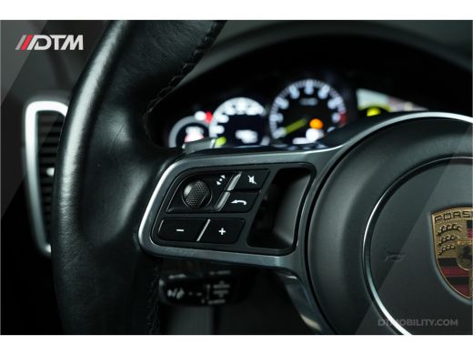 Porsche Cayenne 3.0 E-Hybrid | Sport Design & Chrono | | Panoramadak | ACC | Achterasbesturing ActivLease financial lease