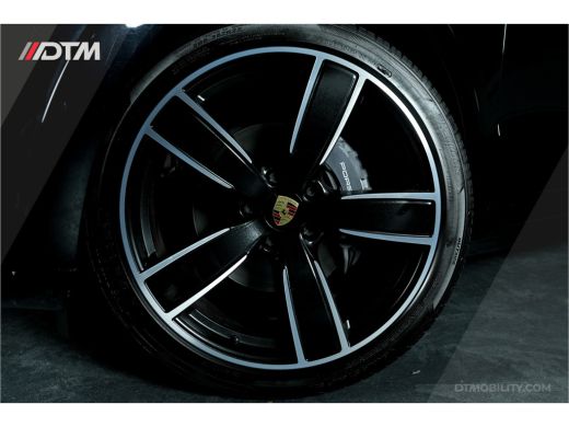 Porsche Cayenne 3.0 E-Hybrid | Sport Design & Chrono | | Panoramadak | ACC | Achterasbesturing ActivLease financial lease