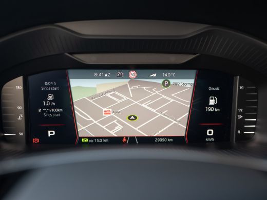 Skoda Karoq 1.5 TSI 150Pk ACT Sportline Business | Trekhaak wegkl. | Elk. A-klep | Camera | Keyless | Adapt. ... ActivLease financial lease