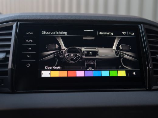 Skoda Karoq 1.5 TSI 150Pk ACT Sportline Business | Trekhaak wegkl. | Elk. A-klep | Camera | Keyless | Adapt. ... ActivLease financial lease