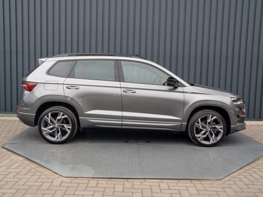Skoda Karoq 1.5 TSI ACT Sportline Business | Panodak | Trekhaak wegkl. | 360 Camera | 19'' | Elk. A-klep | Pr... ActivLease financial lease