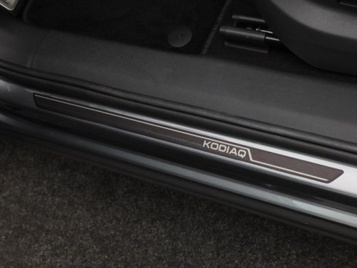 Skoda Kodiaq 1.5 TSi 204 Pk Automaat PHEV Sportline Business | Panoramadak | Elektrische Stoelen met Geheugen ... ActivLease financial lease