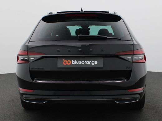 Skoda Superb Combi 1.4 TSI iV Sportline Business 218PK DSG Pano-Schuifdak, Elektrische achterklep, Memorystoel... ActivLease financial lease