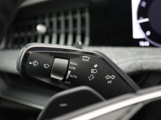 Skoda Superb Combi 1.5 TSI MHEV First Edition 150PK DSG Matrix-Led, Pano-Schuifdak, Side Assist, Stoelverwarmi... ActivLease financial lease