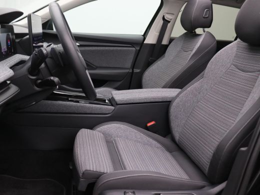 Skoda Superb Combi 1.5 TSI MHEV First Edition 150PK DSG Matrix-Led, Pano-Schuifdak, Side Assist, Stoelverwarmi... ActivLease financial lease