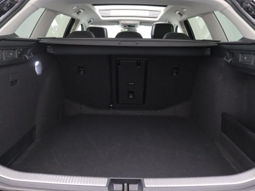 Skoda Superb Combi 1.5 TSI MHEV First Edition 150PK DSG Matrix-Led, Pano-Schuifdak, Side Assist, Stoelverwarmi... ActivLease financial lease