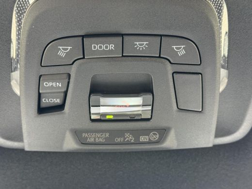 Toyota Corolla Cross Hybrid 180 Executive **NIEUWE AUTO/ PANORAMADAK/ MJ 2025/ DIRECT LEVERBAAR** ActivLease financial lease