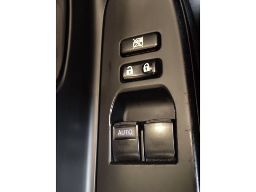 Toyota Yaris 1.5 Hybrid Dynamic dealer onderhouden 0124 carplay cruise | lichtmetalen velgen ActivLease financial lease