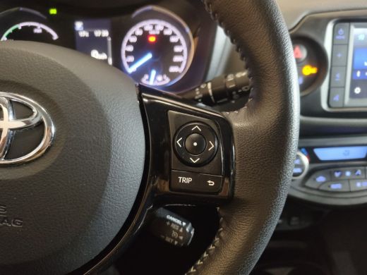 Toyota Yaris 1.5 Hybrid Dynamic dealer onderhouden 0124 carplay cruise | lichtmetalen velgen ActivLease financial lease