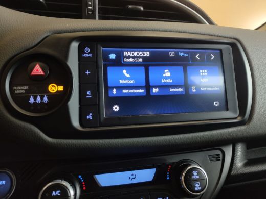Toyota Yaris 1.5 Hybrid Dynamic dealer onderhouden 0124 carplay cruise | lichtmetalen velgen ActivLease financial lease