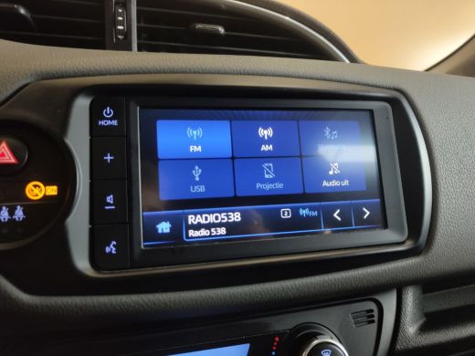 Toyota Yaris 1.5 Hybrid Dynamic dealer onderhouden 0124 carplay cruise | lichtmetalen velgen ActivLease financial lease