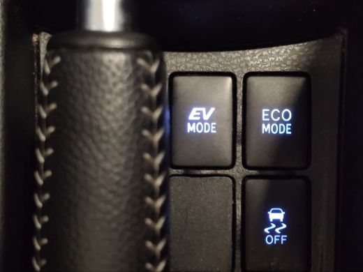 Toyota Yaris 1.5 Hybrid Dynamic dealer onderhouden 0124 carplay cruise | lichtmetalen velgen ActivLease financial lease