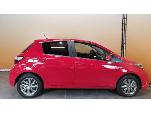 Toyota Yaris 1.5 Hybrid Dynamic dealer onderhouden 0124 carplay cruise | lichtmetalen velgen ActivLease financial lease
