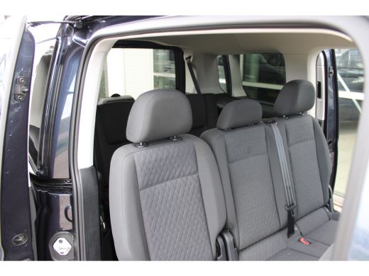 Volkswagen Caddy Kombi Maxi Life eHybrid | 150 pk | 7-zits | Cruise Control | Achteruitrijcamera | Full LED | Navi... ActivLease financial lease