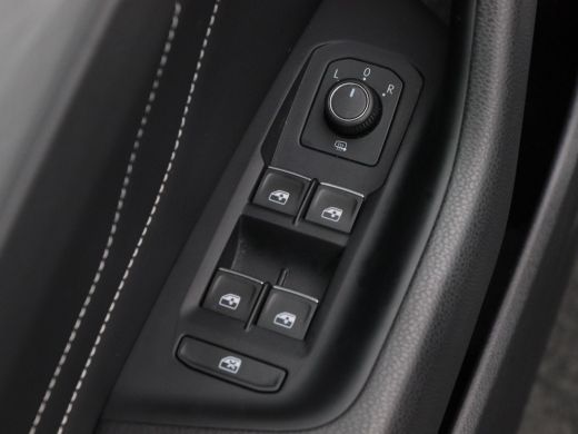 Volkswagen Passat Variant 1.4 TSi 218 Pk Automaat PHEV GTE Business | Camera | CarPlay | Adaptive Cruise | Stoelver... ActivLease financial lease