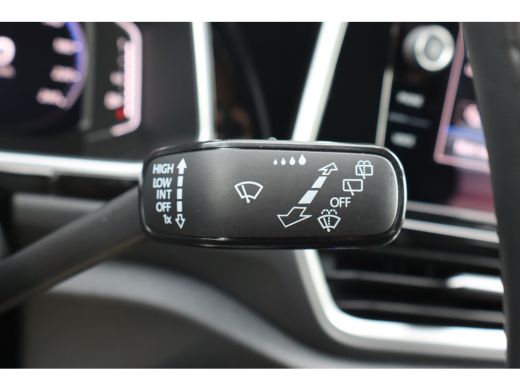 Volkswagen T-Roc 1.5 TSI R-Line Business 149PK | Achteruitrijcamera | R-Line exterieur | Trekhaak met afneembare k... ActivLease financial lease