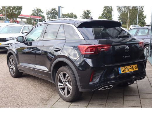 Volkswagen T-Roc 1.5 TSI R-Line Business 149PK | Achteruitrijcamera | R-Line exterieur | Trekhaak met afneembare k... ActivLease financial lease