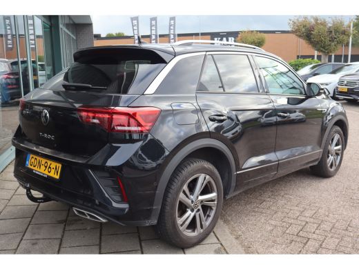Volkswagen T-Roc 1.5 TSI R-Line Business 149PK | Achteruitrijcamera | R-Line exterieur | Trekhaak met afneembare k... ActivLease financial lease