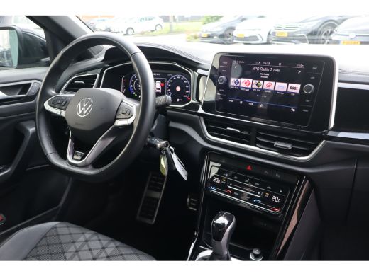 Volkswagen T-Roc 1.5 TSI R-Line Business 149PK | Achteruitrijcamera | R-Line exterieur | Trekhaak met afneembare k... ActivLease financial lease