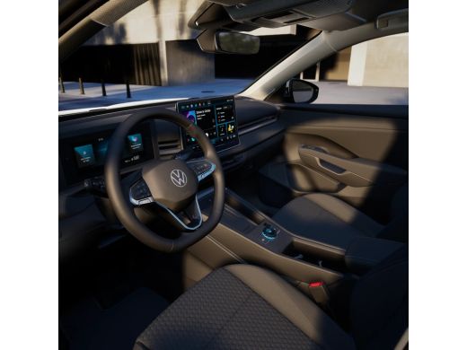 Volkswagen T-Roc Life First Edition | 'App-Connect' draadloze smartphone integratie | Automatische afstandsregelin... ActivLease financial lease