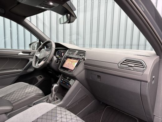 Volkswagen Tiguan 1.4 TSI eHybrid R-Line Business+ | Trekhaak wegkl. | Head Up | Keyless | Side Assist | Elk. A-kle... ActivLease financial lease
