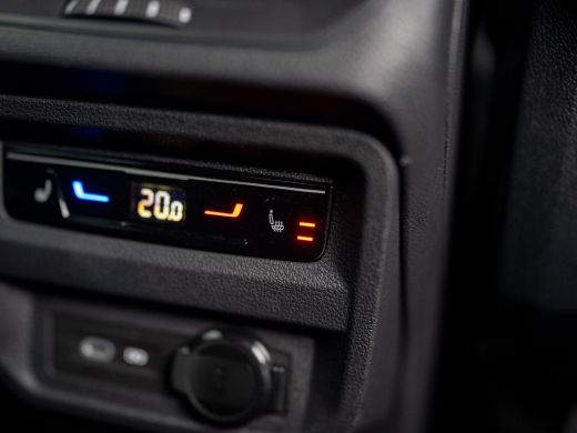 Volkswagen Tiguan 1.4 TSI eHybrid R-Line Business+ | Trekhaak wegkl. | Head Up | Keyless | Side Assist | Elk. A-kle... ActivLease financial lease