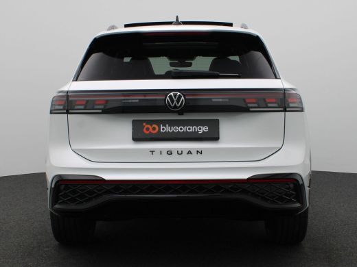 Volkswagen Tiguan 1.5 eHybrid R-Line Edition 272PK DSG Black Style, Pano-Schuifdak, 360gr. Camera, Matrix-LED, Stoe... ActivLease financial lease