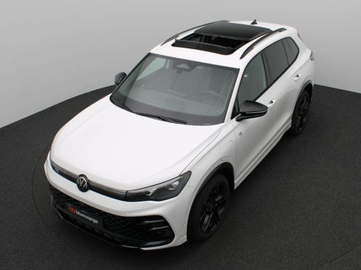 Volkswagen Tiguan 1.5 eHybrid R-Line Edition 272PK DSG Black Style, Pano-Schuifdak, 360gr. Camera, Matrix-LED, Stoe... ActivLease financial lease
