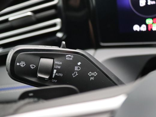 Volkswagen Tiguan 1.5 eHybrid R-Line Edition 272PK DSG Black Style, Pano-Schuifdak, 360gr. Camera, Matrix-LED, Stoe... ActivLease financial lease