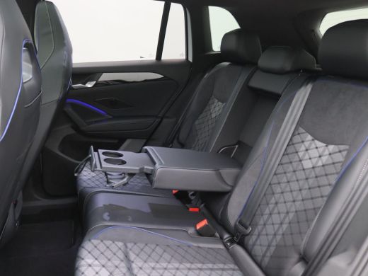 Volkswagen Tiguan 1.5 eHybrid R-Line Edition 272PK DSG Black Style, Pano-Schuifdak, 360gr. Camera, Matrix-LED, Stoe... ActivLease financial lease