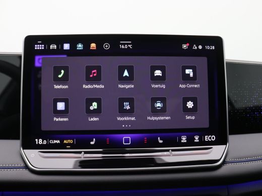 Volkswagen Tiguan 1.5 eHybrid R-Line Edition 272PK DSG Trekhaak, Black style,  Rondomzichtcamera, Matrix LED, Panor... ActivLease financial lease