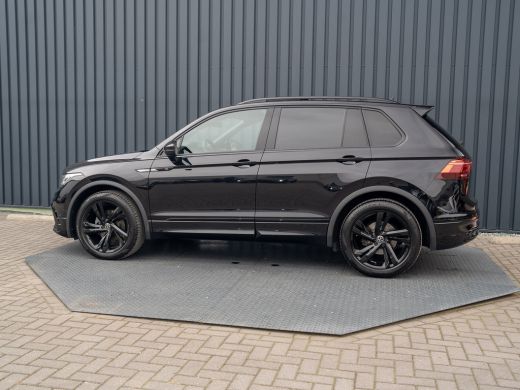 Volkswagen Tiguan 1.5 TSI R-Line Black Style | Panodak | Elk. A-klep | IQ Light | Camera | Prijs Rijklaar!! ActivLease financial lease