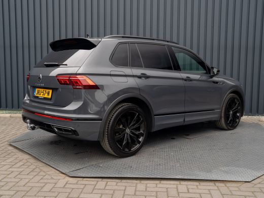 Volkswagen Tiguan 1.5 TSI R-Line Business+ | 360 camera | Trekhaak wegkl. | Panodak | Head Up | Side Assist | IQ Li... ActivLease financial lease