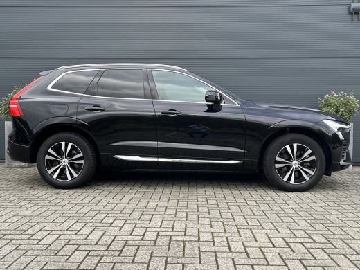 Volvo  XC60 2.0 T6 Plug-in hybrid AWD Core Bright | Pano | Stoel & stuurverwarming | Pilot Assist | BLIS | Ca... ActivLease financial lease