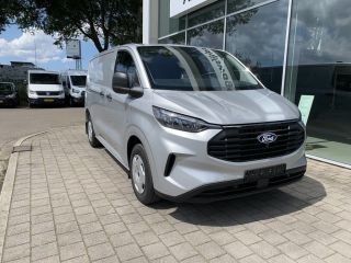 Ford Transit Custom 280 L1H1 Bestelauto Trend E6.2 81 kW / 110 pk | Handgeschakeld | App Connect Ford Transit Custom 280 L1H1 Bestelauto Trend E6.2 81 kW / 110 pk | Handgeschakeld | App Connect
